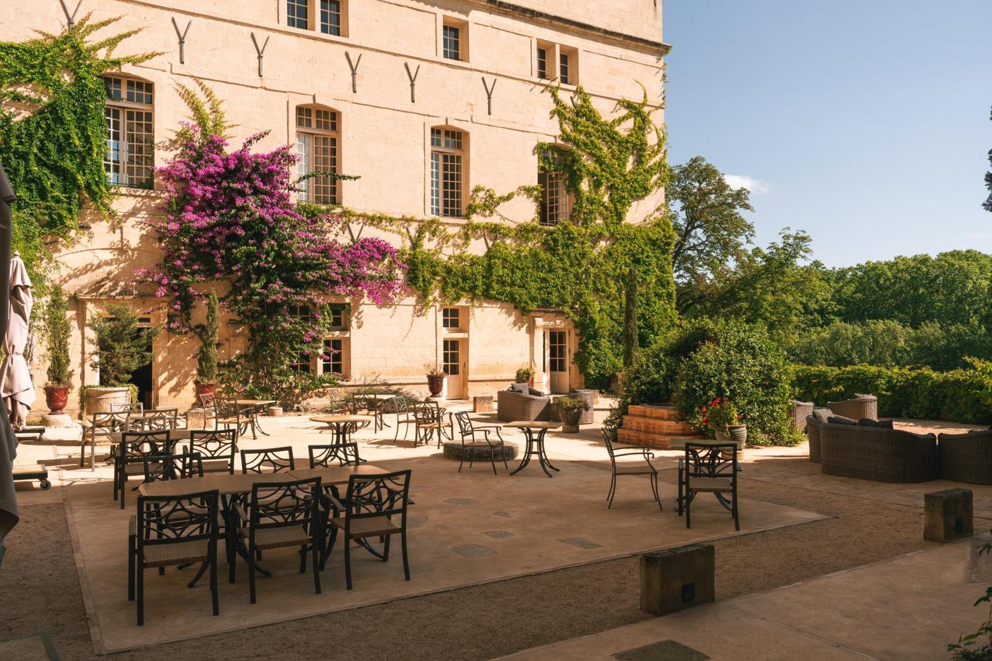 Chateau De Pondres Villevieille Bagian luar foto
